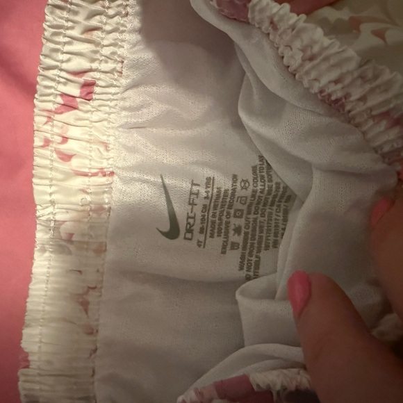 Nike Girls Pink and White Athletic Tee & Floral Shorts Set - Picture 2 of 3
